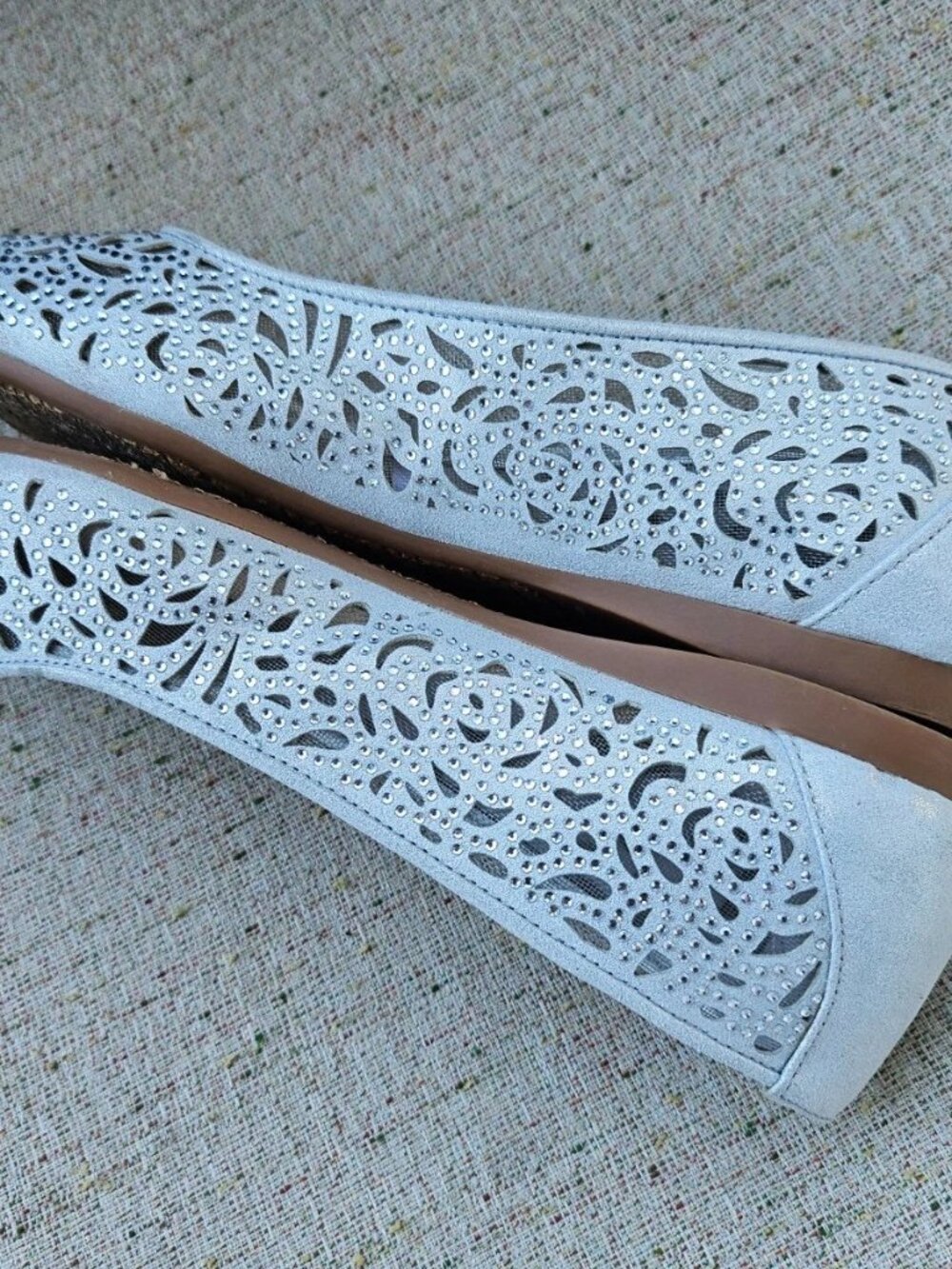 Alex Marie Women Sandal Altana Metallic Laser-Cut Rhinestone Flats Shoe Size 7.5 - Picture 6 of 10